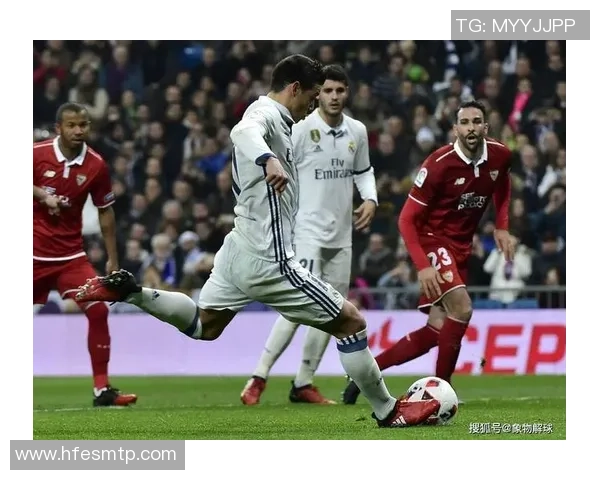 西甲精彩对决巴黎圣日耳曼大胜里昂引爆全场激情时刻集锦 西甲精彩对决巴黎圣日耳曼大胜里昂引爆全场激情时刻集锦